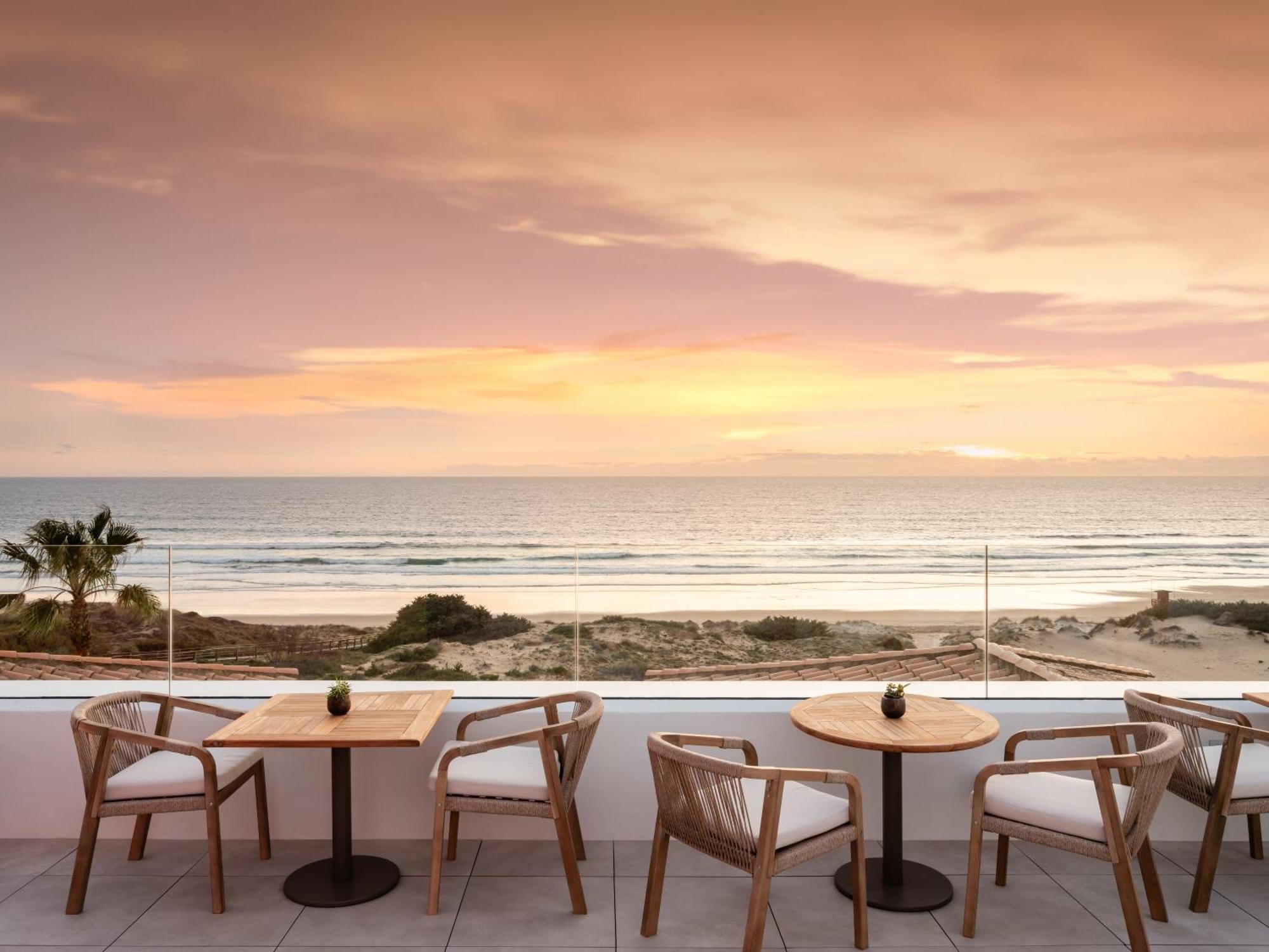 Palacio De Sancti Petri, A Gran Melia - The Leading Of The World 5*